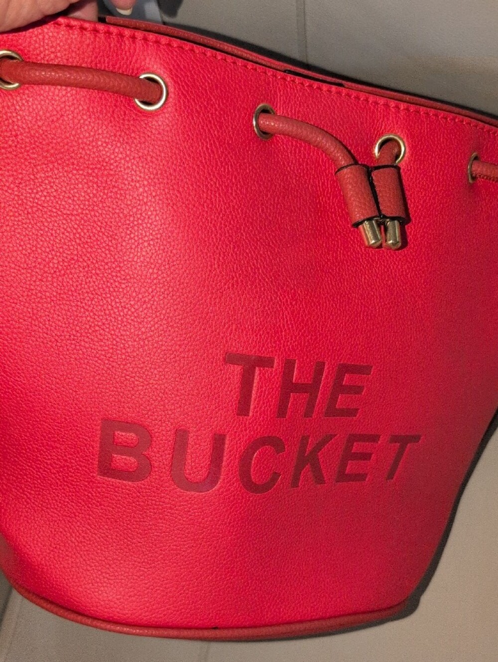 Red 2 Tone 'The Bucket' Women's Bucket Bag - Picture 11 of 12